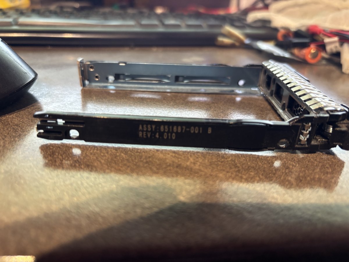 Caddy HP Server – Bild 2